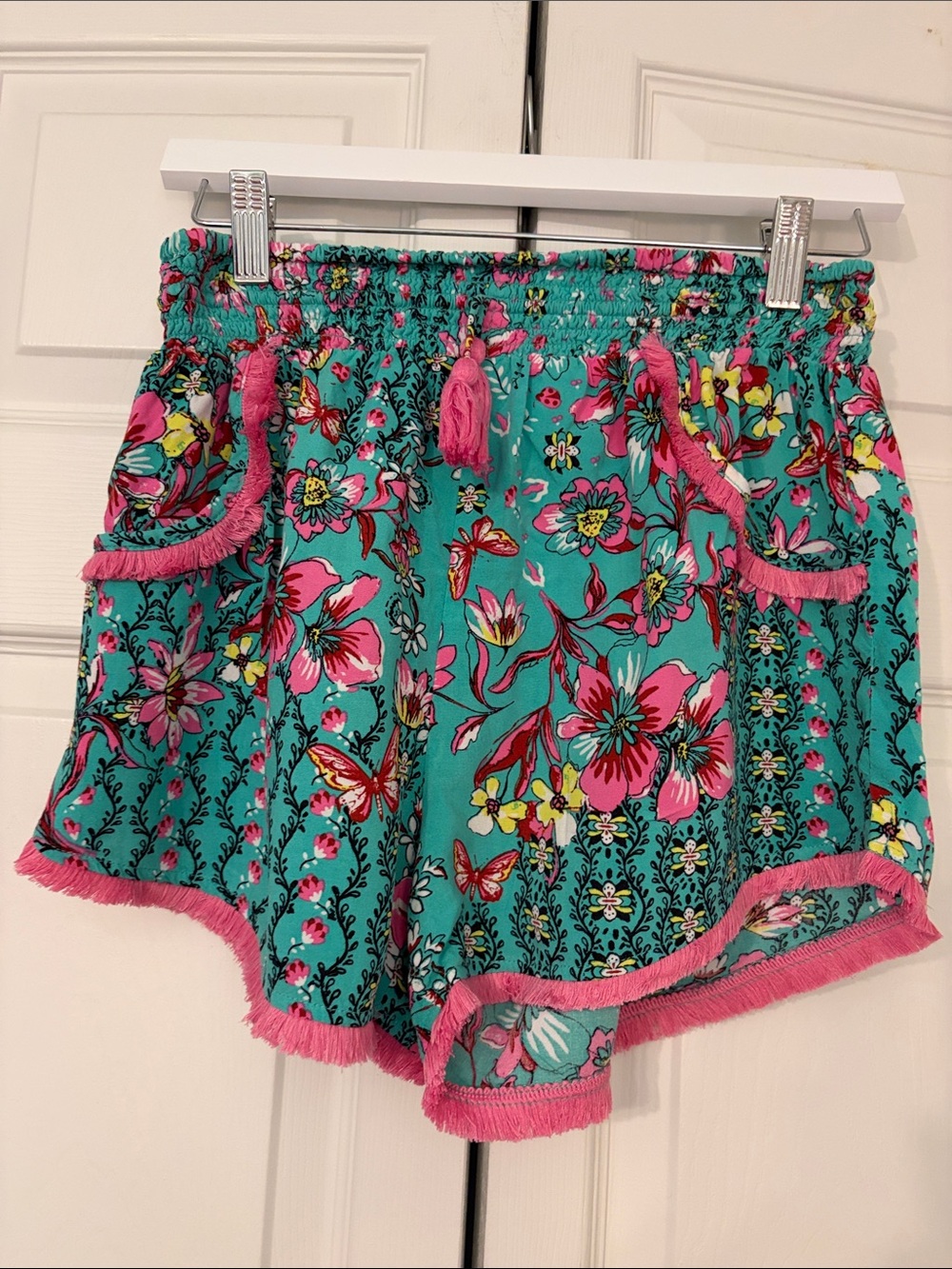 Lounge Shorts Turquoise with Pink Fringe Boho Japna Size Medium EUC